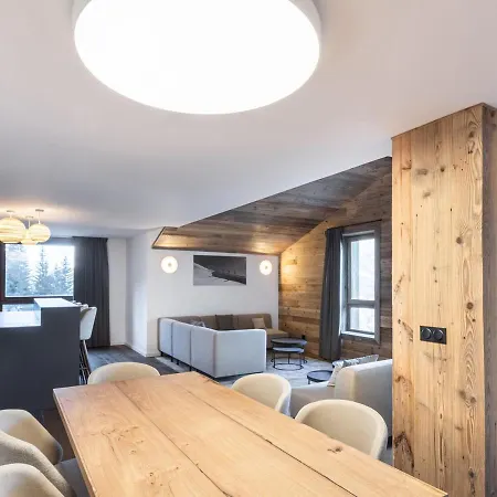 Apartment De Standing A Village - 6 Pers, 117 M², Proche Des Pistes Et Aquamotion - Fr-1-618-33 Courchevel